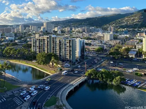 444 Niu St #1901, Honolulu, HI 96815