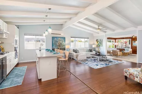1047 Iopono Loop, Kailua, HI 96734
