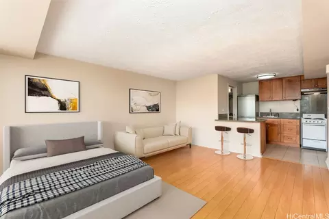 2888 Ala Ilima St #604, Honolulu, HI 96818