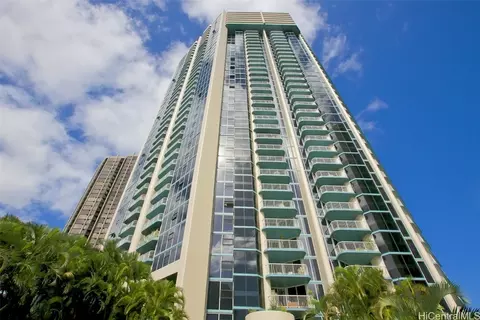 1212 Nuuanu Ave #2112, Honolulu, HI 96817