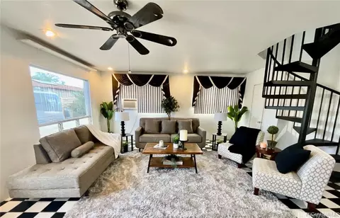 94-508 Mahoe St, Waipahu, HI 96797