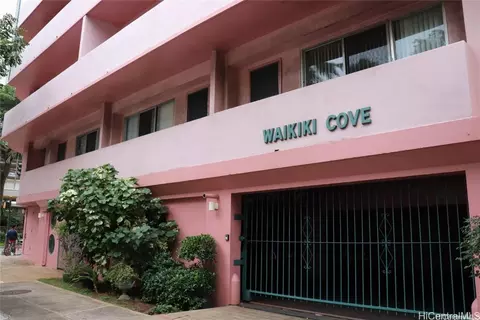 2118 Kuhio Ave #401, Honolulu, HI 96815
