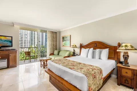 2045 Kalakaua Ave #416, Honolulu, HI 96815