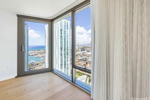 1001 Queen St #2603, Honolulu, HI 96814
