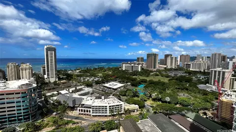 2139 Kuhio Ave #2806, Honolulu, HI 96815