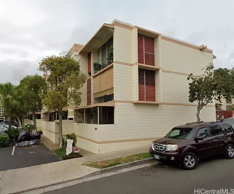 3006 Pualei Cir #310, Honolulu, HI 96815