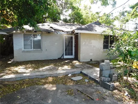 624 Wailepo St #A, Kailua, HI 96734