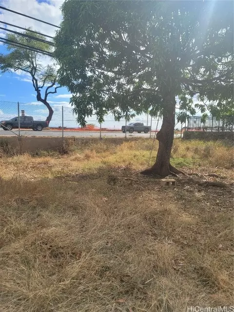 85-050 Farrington Hwy, Waianae, HI 96792