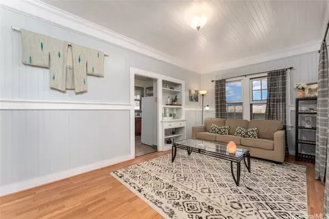 205 Loko Pl, Wahiawa, HI 96786
