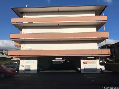 636 Nalanui St #405, Honolulu, HI 96817