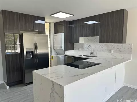95-2055 Waikalani Pl #B304, Mililani, HI 96789