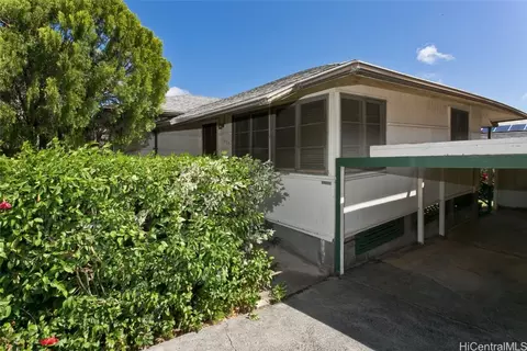 3279 Hoanoho Pl, Honolulu, HI 96816