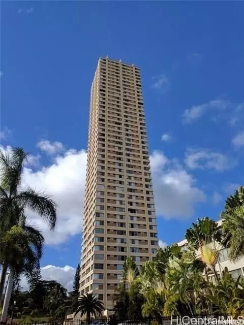 1060 Kamehameha Hwy #805A, Pearl City, HI 96782