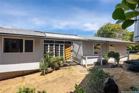 1632 Halekoa Pl, Honolulu, HI 96821