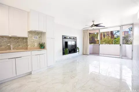 1050 Kinau St #508, Honolulu, HI 96814