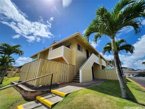 94-1055 Kaukahi Pl #C10, Waipahu, HI 96797