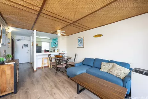 1909 Ala Wai Blvd #904, Honolulu, HI 96815