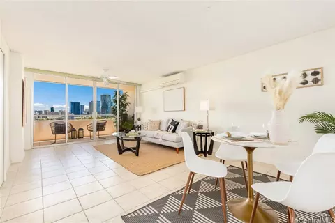 920 Ward Ave #13H, Honolulu, HI 96814