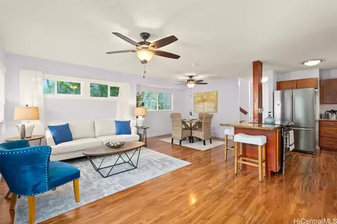 99-818 Meaala St, Aiea, HI 96701