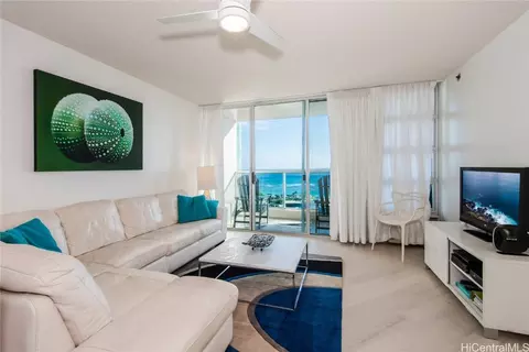 1133 Waimanu St #2504, Honolulu, HI 96814