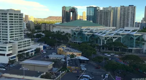 1655 Makaloa St #1605, Honolulu, HI 96814