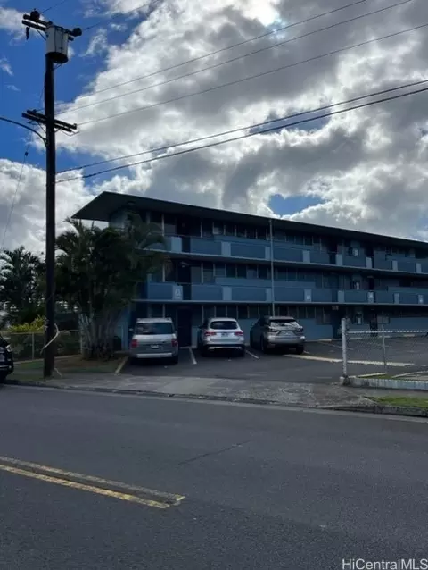 1239 Kokea St #D101, Honolulu, HI 96817