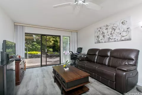 1161 Lunalilo Home Rd, Honolulu, HI 96825