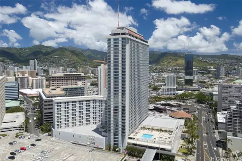410 Atkinson Dr #960, Honolulu, HI 96814