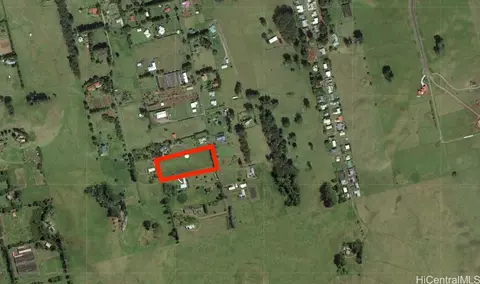 Na White Road, Kamuela, HI 96743