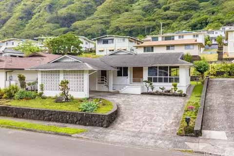 3380 Manoa Rd, Honolulu, HI 96822