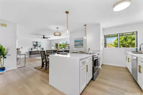 447 Manono St # -A, Kailua, HI 96734