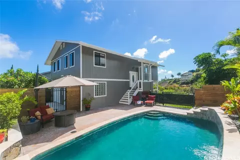 1125 Kamookoa Pl, Honolulu, HI 96825