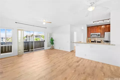 91-249 Hanapouli Cir #20D, Ewa Beach, HI 96706