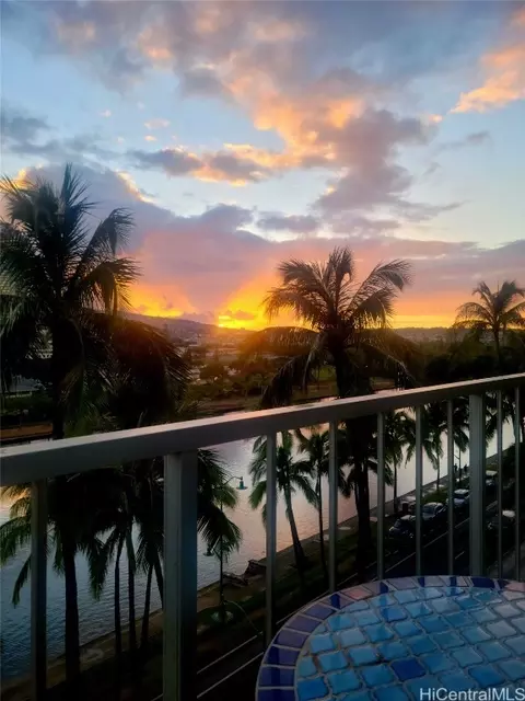 2115 Ala Wai Blvd #705, Honolulu, HI 96815