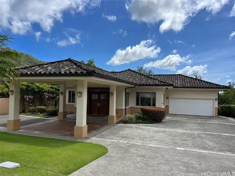 23 Old Pali Pl, Honolulu, HI 96817