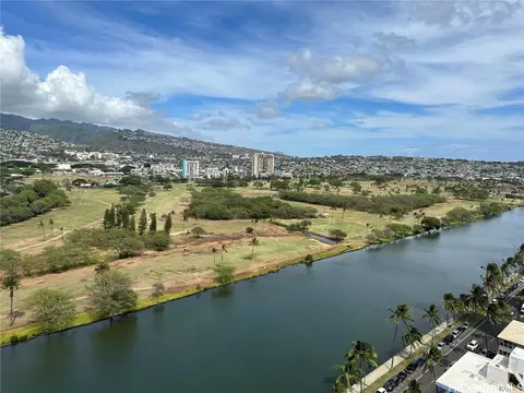 445 Seaside Ave #2305, Honolulu, HI 96815