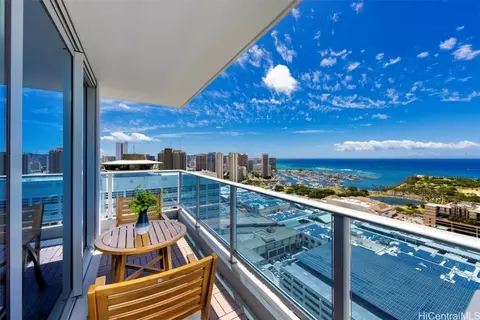 1391 Kapiolani Blvd #3208, Honolulu, HI 96814