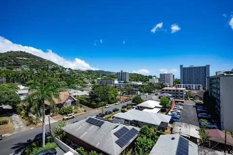1419 Dominis St #604, Honolulu, HI 96822