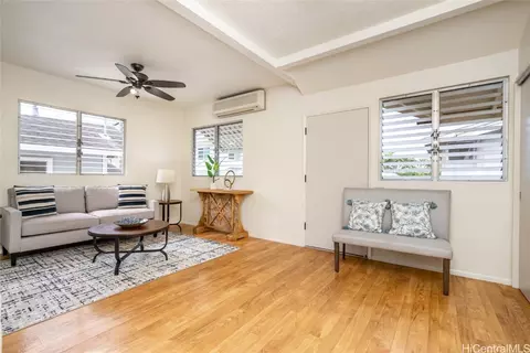 733 Momolio St # -E, Honolulu, HI 96817