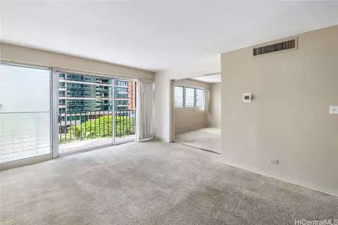 1909 Ala Wai Blvd #609, Honolulu, HI 96815