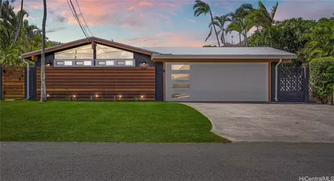 439 Iliaina St, Kailua, HI 96734