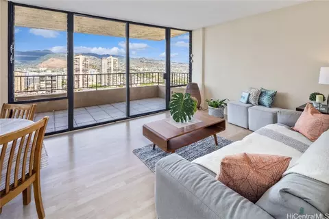 2121 Ala Wai Blvd #3006, Honolulu, HI 96815