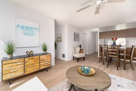 5122 Likini St #610, Honolulu, HI 96818