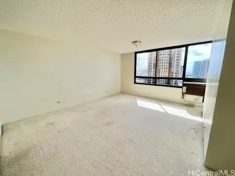 876 Curtis St #2602, Honolulu, HI 96813