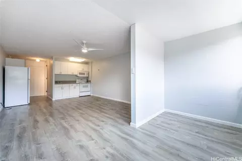 1718 Anapuni St #303, Honolulu, HI 96822