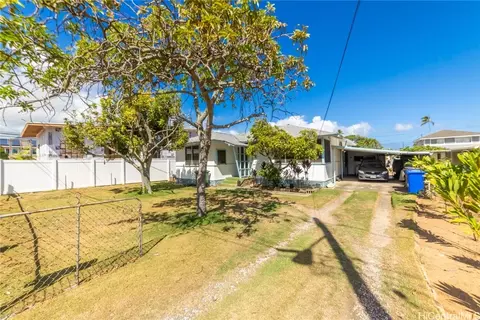 120 Maluniu Ave #A, Kailua, HI 96734