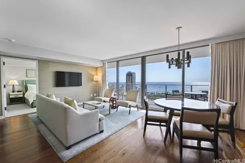383 Kalaimoku St #E2803, Honolulu, HI 96815