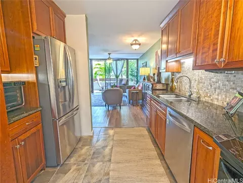 1015 Aoloa Pl #260, Kailua, HI 96734