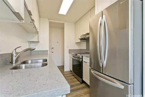 2085 Ala Wai Blvd #B103, Honolulu, HI 96815