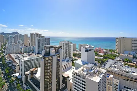 2240 Kuhio Ave #3605, Honolulu, HI 96815